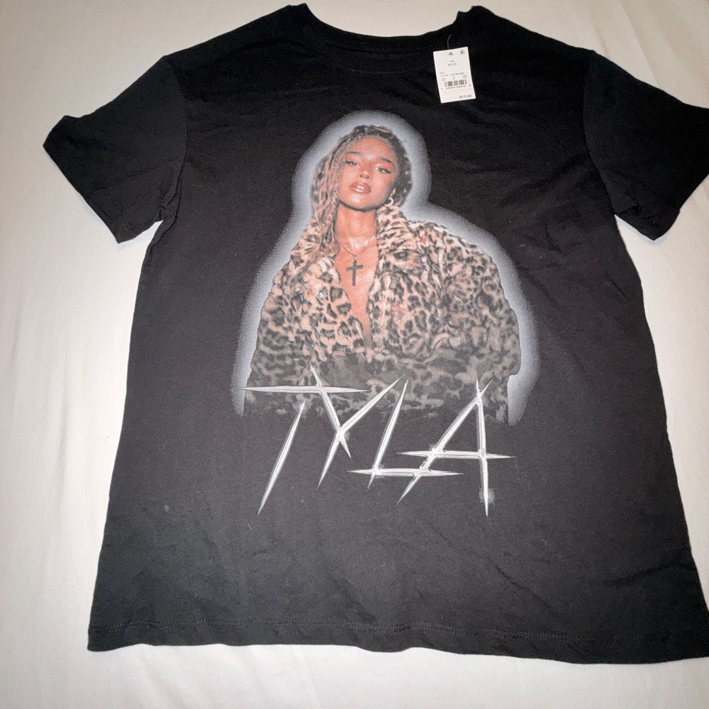 Tyla Graphic T-Shirt Girls XL-14 Black New South African Singer Merch Tee